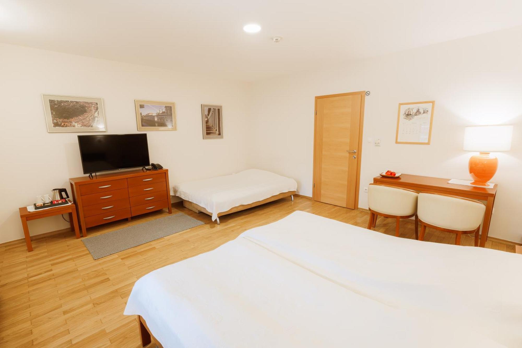 Pri Zabarju Bed & Breakfast Ljubljana Extérieur photo